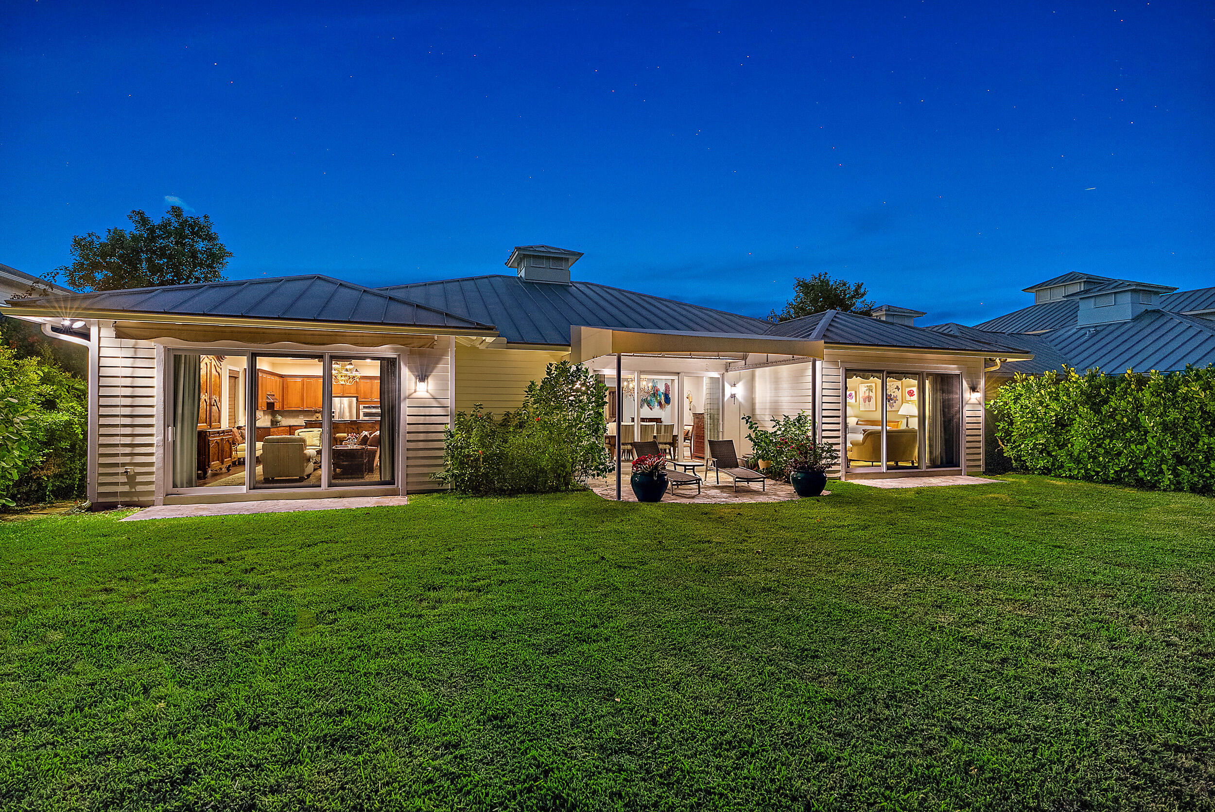 3339 Duval Street Jupiter, FL 33458 - Photo 36 of 58 Backyard