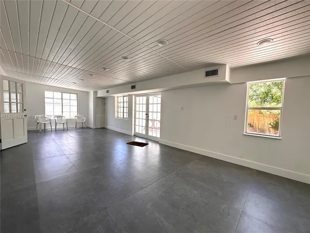 $3,950 | 3952 Southwest 136th Avenue, Unit 1, Miami, FL 33175