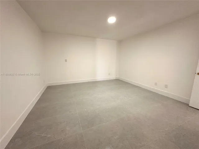 an empty room with a empty space