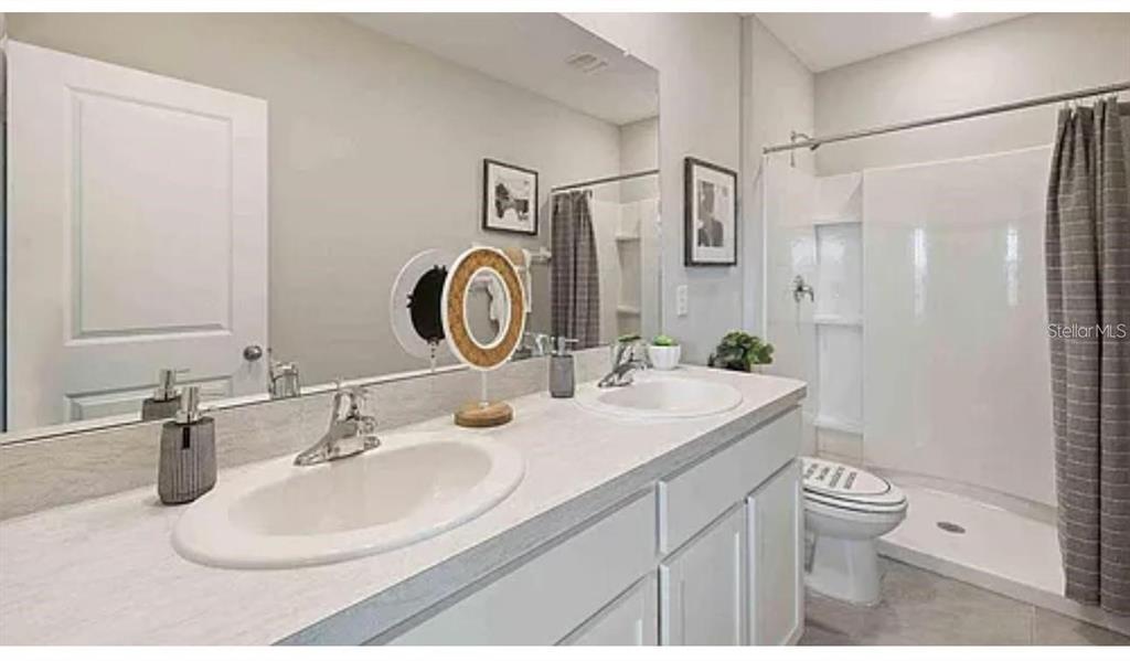 1615 Hubbell Road Wesley Chapel, FL 33543 - Photo 18 of 60