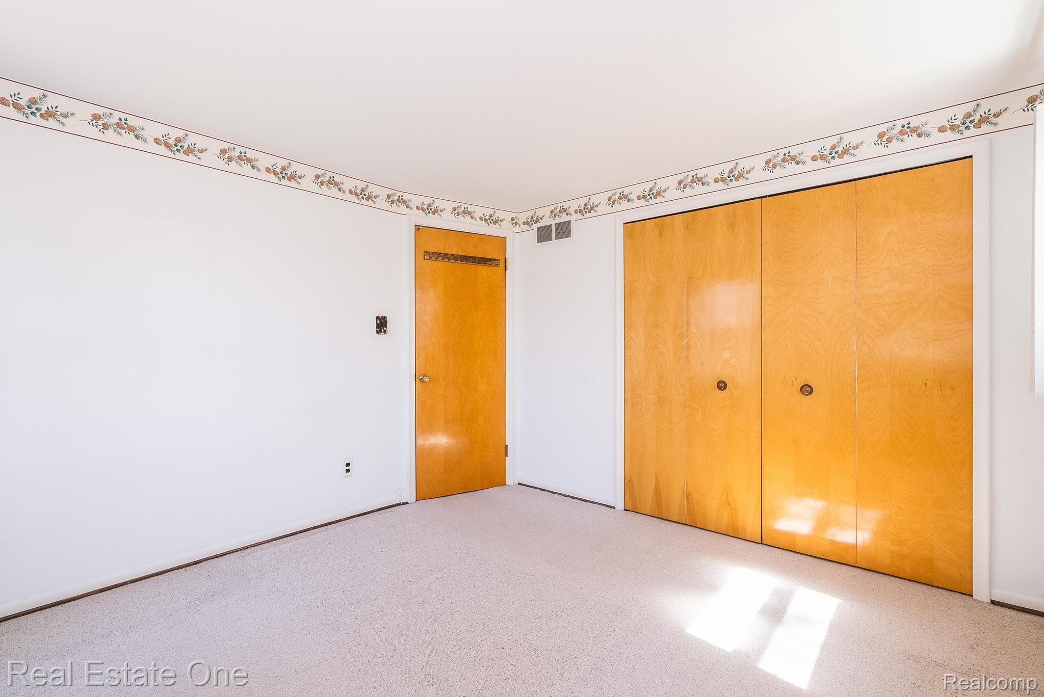 23125 Meadowbrook Road Novi, MI 48375 - Photo 42 of 49 Gallery Image 42