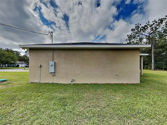 a view of a outdoor space