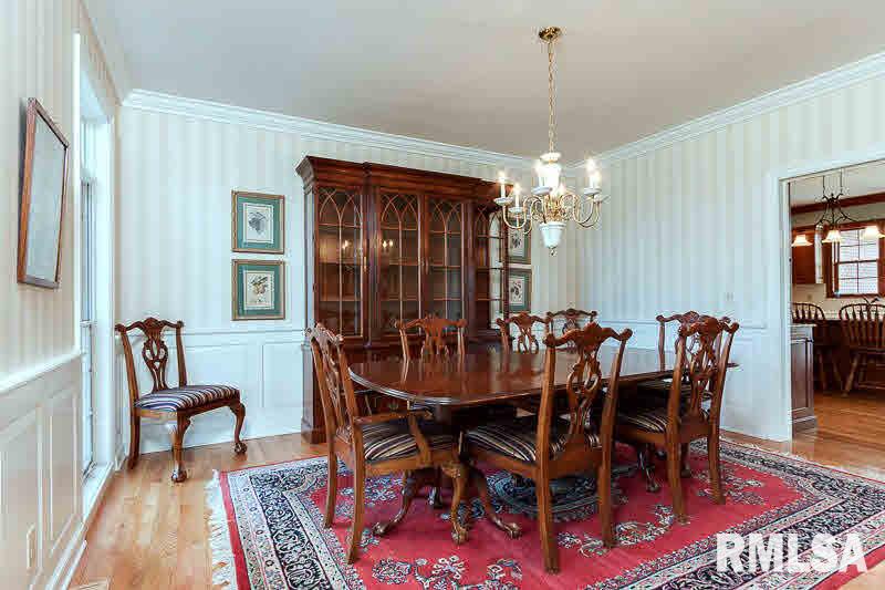 5 High Point Place Bettendorf, IA 52722 - Photo 11 of 24