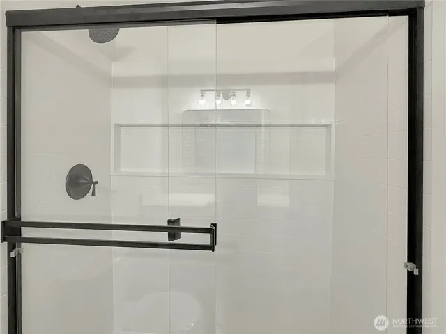 $1,950 | 7820 64th Street Southeast, Unit A, Snohomish, WA 98290