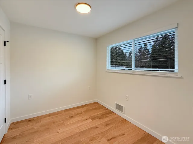 $1,950 | 7820 64th Street Southeast, Unit A, Snohomish, WA 98290