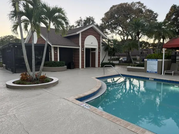 $2,450 | 7117 71st Way, West Palm Beach, FL 33407