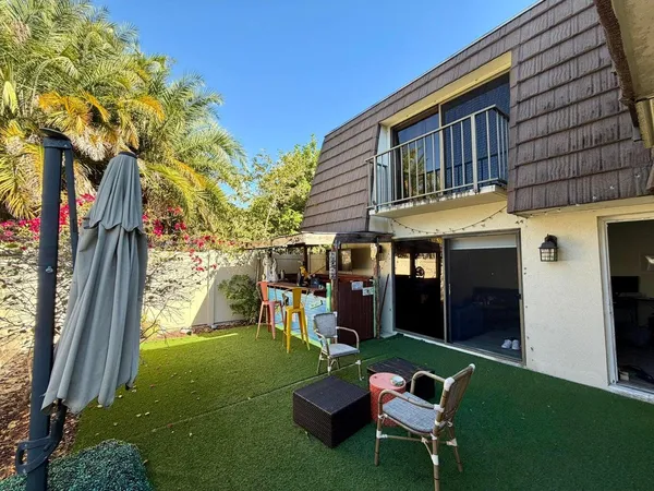 $2,450 | 7117 71st Way, West Palm Beach, FL 33407