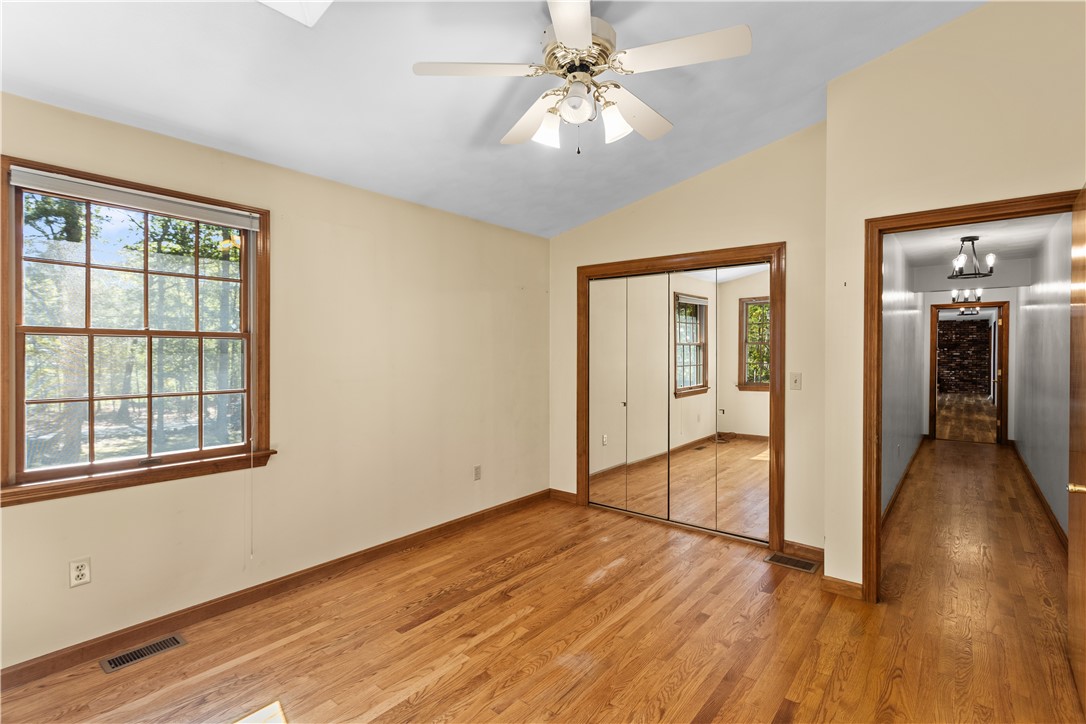 886 Weaver Hill Road Coventry, RI 02816 - Photo 19 of 50