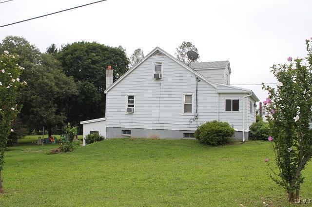 1366 Valley Road Tamaqua, PA 18252 - Photo 9 of 37 Gallery Image 9