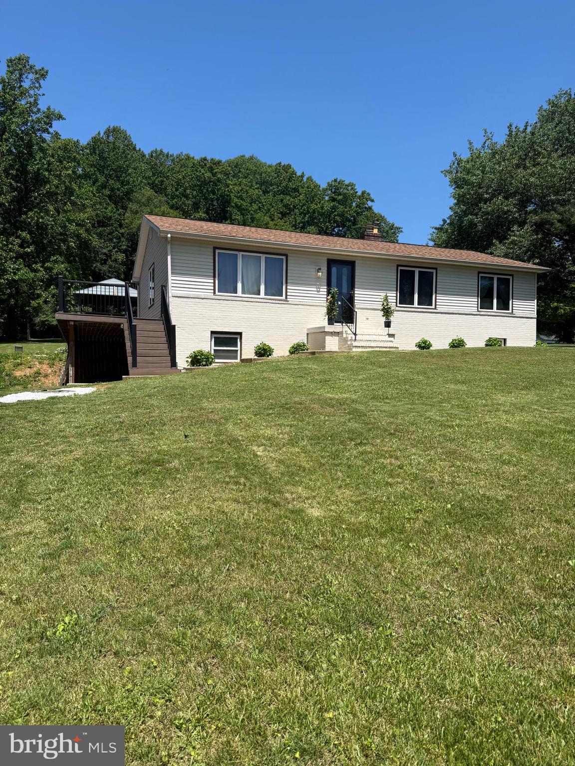 5007 Woods Road Stewartstown, PA 17363 - Photo 2 of 6