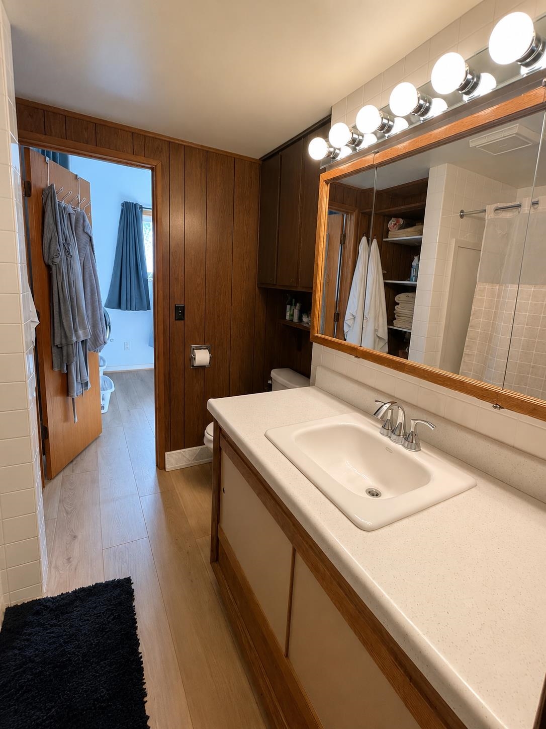 722 Wright Street Oshkosh, WI 54901 - Photo 12 of 27