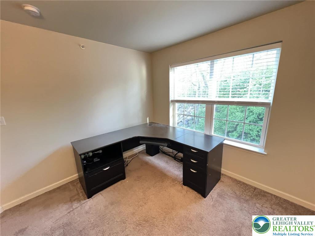 2290 Rising Hill Road Whitehall, PA 18052 - Photo 16 of 25