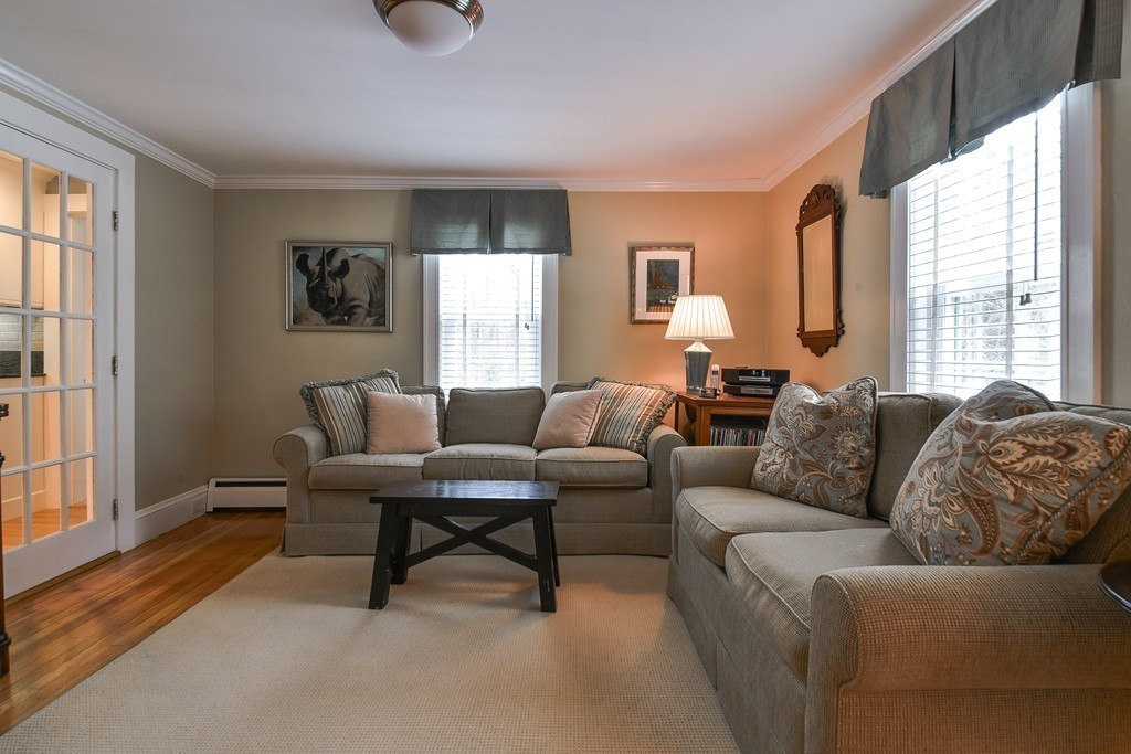 59 Golden Ball Road Weston, MA 02493 - Photo 9 of 24