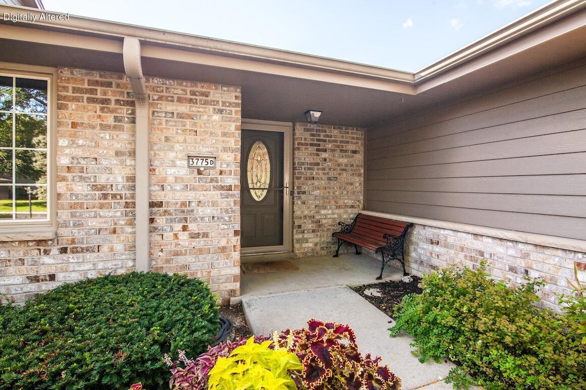 3775 Yukon Road, Unit D Brookfield, WI 53045 - Photo 3 of 32 Private Enterance