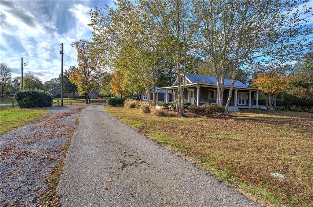 1195 Grady Road Rockmart, GA 30153 - Photo 1 of 77