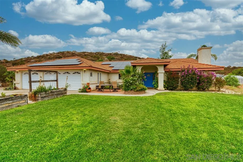 19902 Pasqual Highlands Road Ramona, CA 92065 - Photo 1 of 25 Gallery Image 1