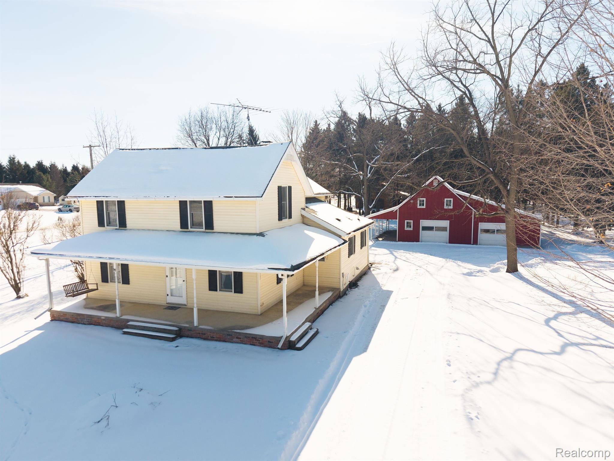 10651 Converse Road Fowlerville, MI 48836 - Photo 29 of 34 Gallery Image 29