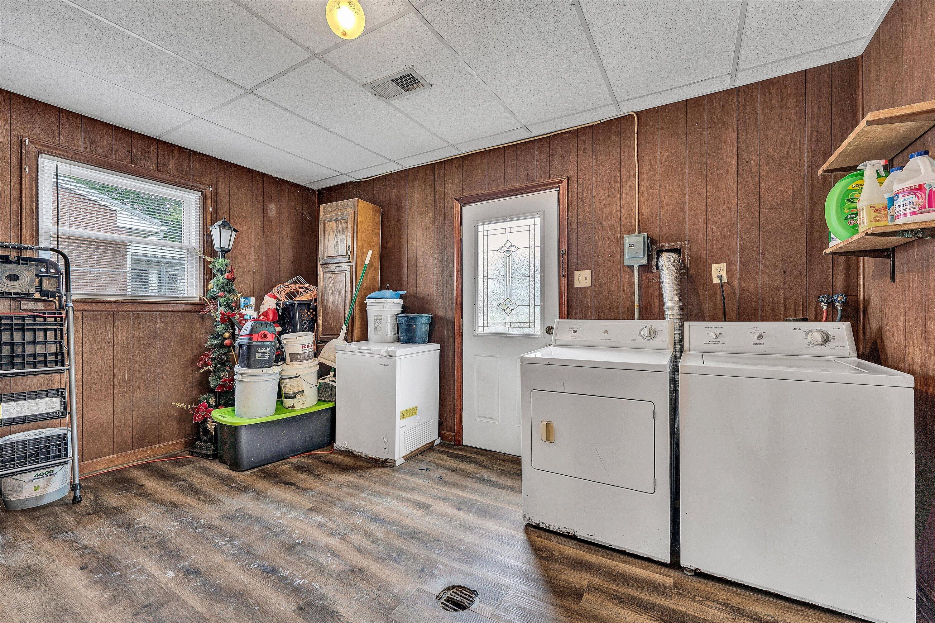 509 Water Oak Road Roanoke, VA 24019 - Photo 15 of 29 15-DSC05323