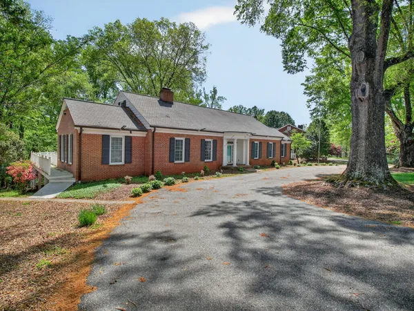 $550,000 | 1233 Sam Lions Trail, Martinsville, VA 24112