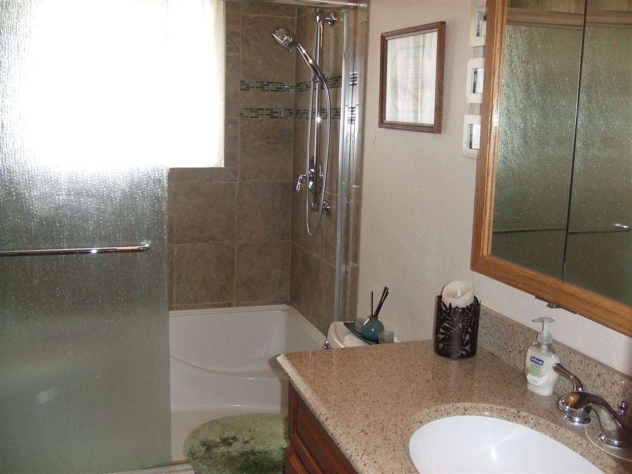 4909 North Canal Road Newman Lake, WA 99025 - Photo 5 of 5 Gallery Image 5