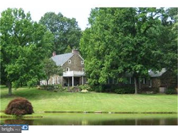 1110 California Road Quakertown, PA 18951 - Photo 4 of 21 Gallery Image 4