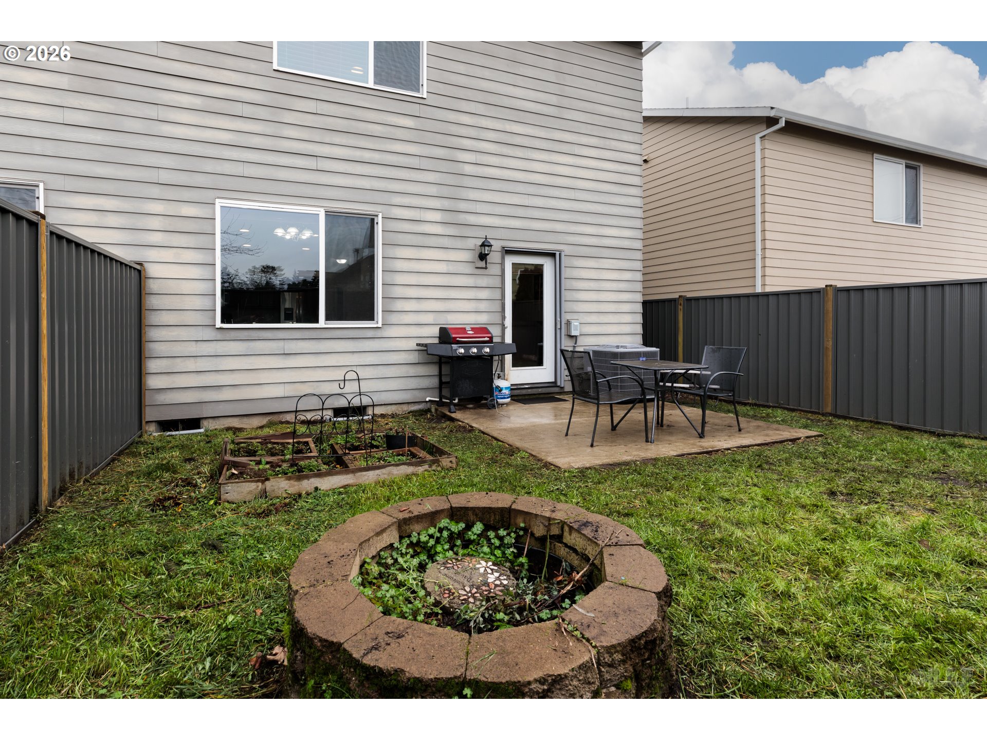 193 South 2nd Street St. Helens, OR 97051 - Photo 18 of 23 a view of a house with backyard and sitting area