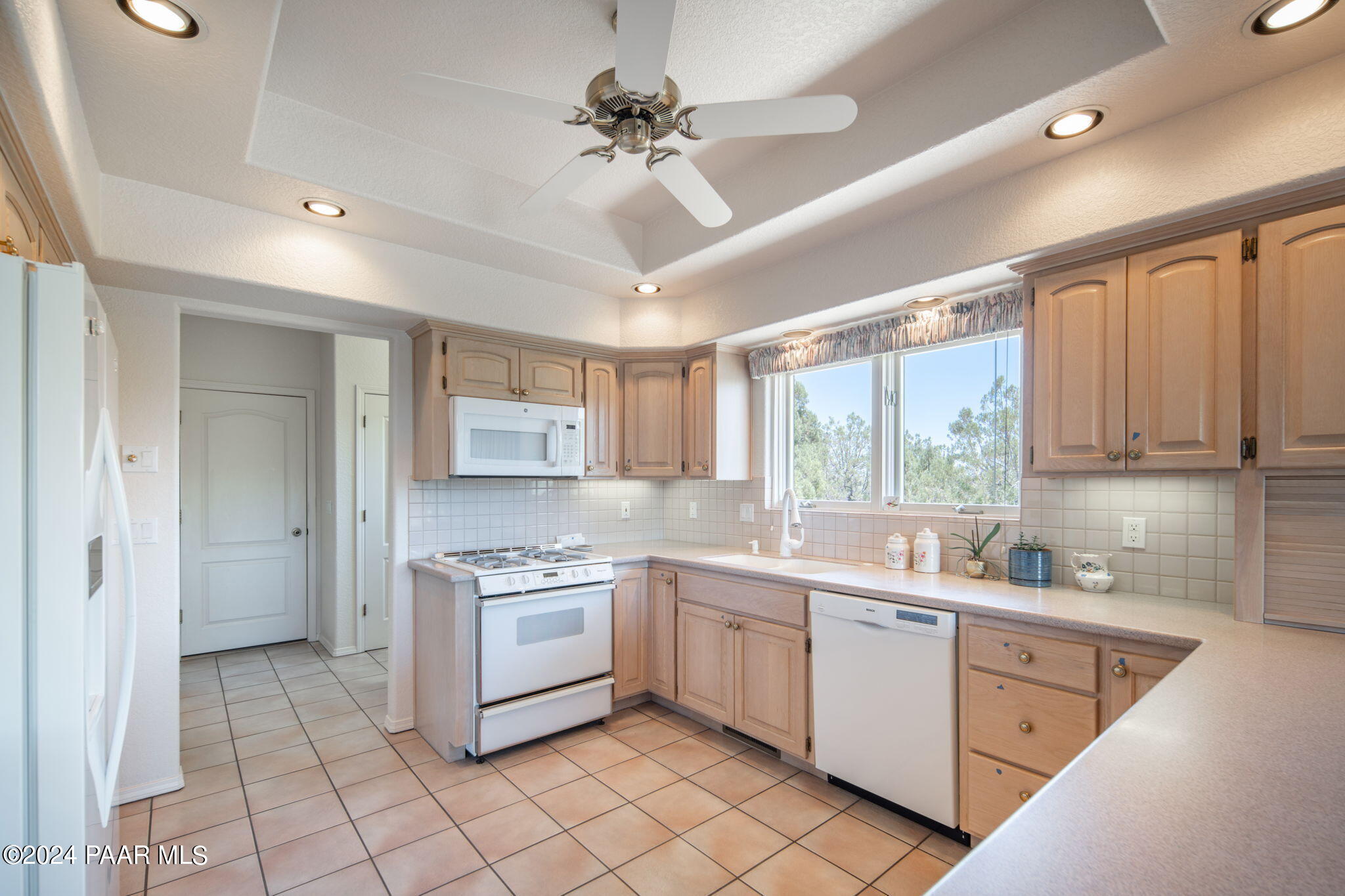147 Valley Ranch North Prescott, AZ 86303 - Photo 8 of 53 40-web-or-mls-147-valley-ranch-n