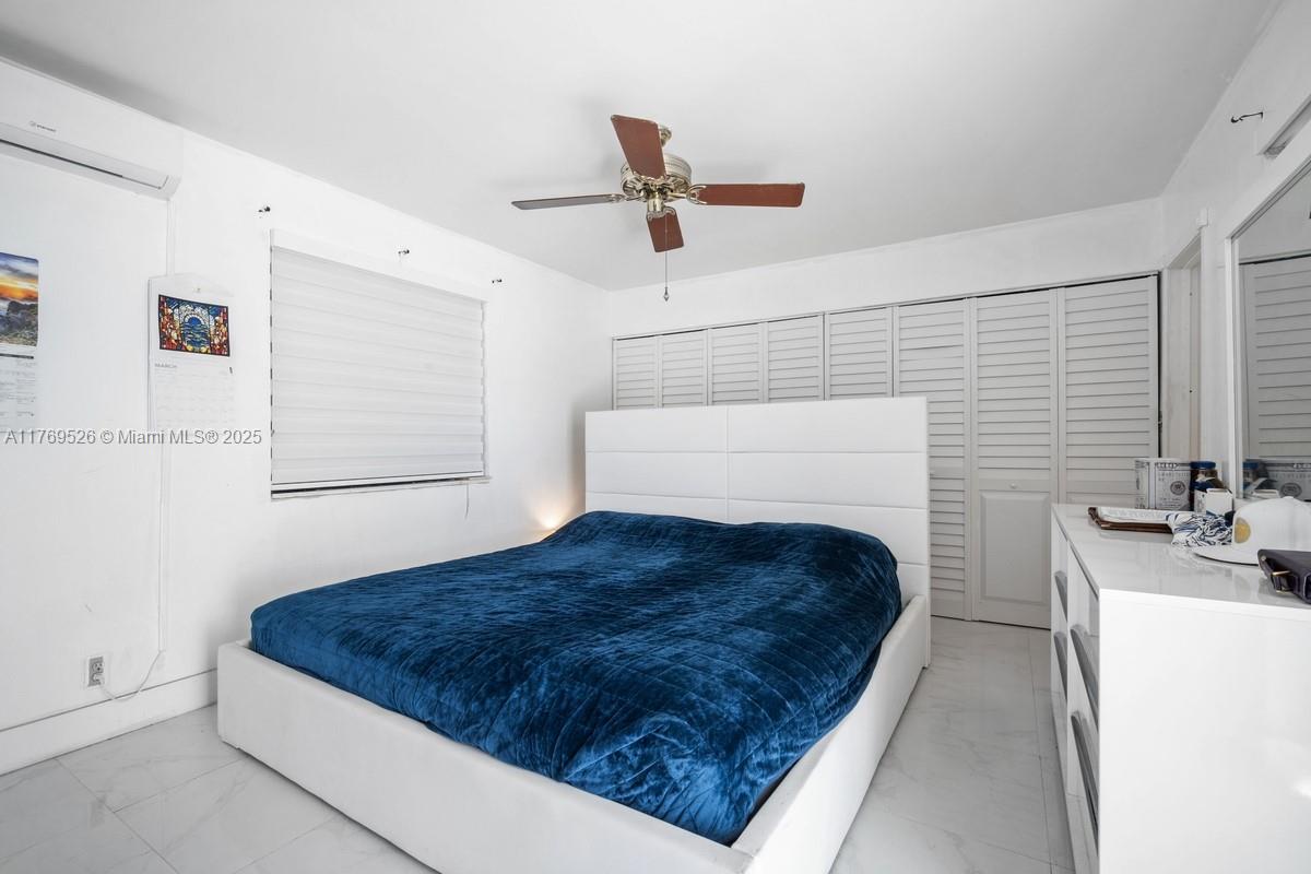 121 Edmund Road West Park, FL 33023 - Photo 10 of 24 Gallery Image 10