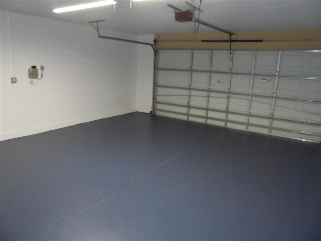 1509 Northeast 46th Road Ocala, FL 34470 - Photo 22 of 28 a view of a garage