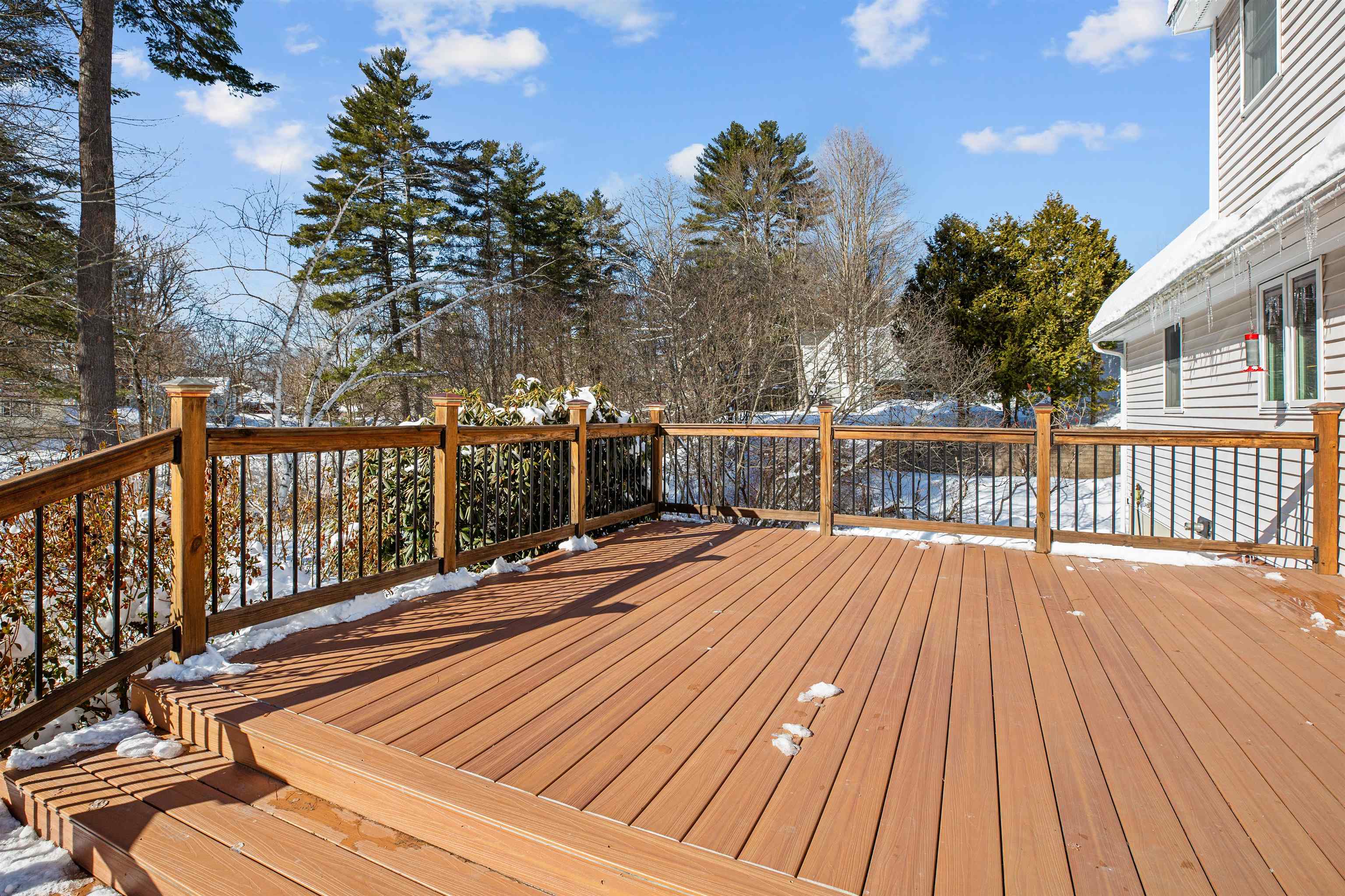 17 Cottage Circle Lebanon, NH 03784 - Photo 26 of 30