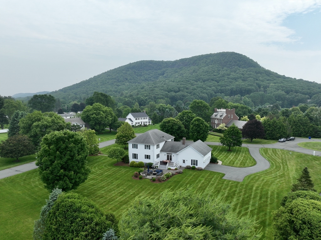 2 Robs Way Deerfield, MA 01373 - Photo 3 of 42 Gallery Image 3