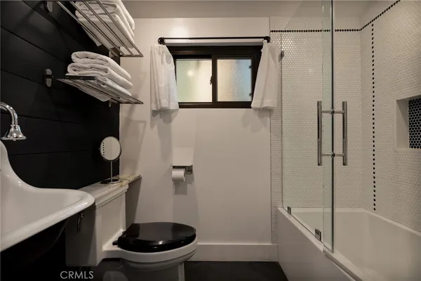 $825,000 | 252 Crest Cir Drive, Lake Arrowhead, CA 92352