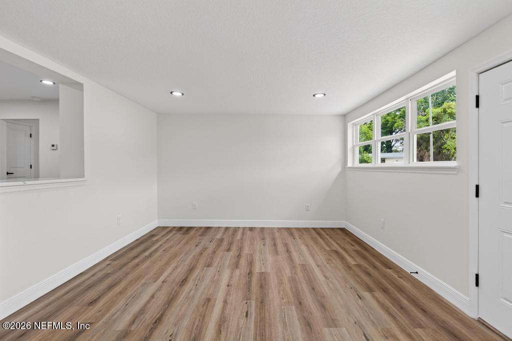 2934 Stonehurst Road West Jacksonville, FL 32277 - Photo 13 of 57 living room
