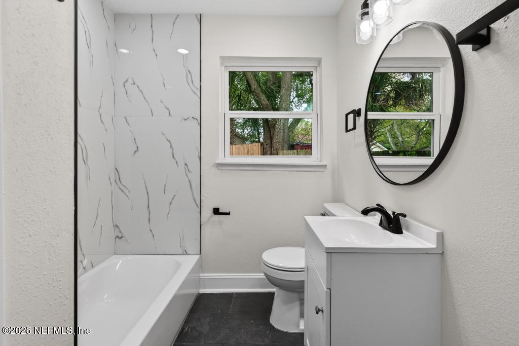 2934 Stonehurst Road West Jacksonville, FL 32277 - Photo 36 of 57 hallway bathroom