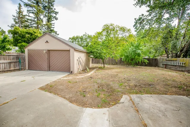 $825,000 | 10 Palm Avenue, Woodland, CA 95695