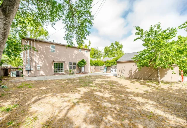 $825,000 | 10 Palm Avenue, Woodland, CA 95695