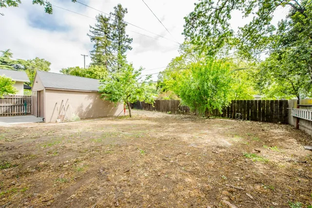 $825,000 | 10 Palm Avenue, Woodland, CA 95695