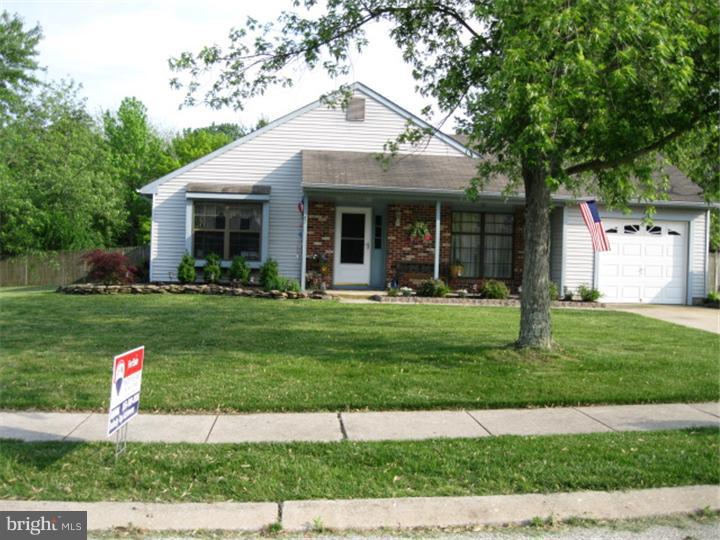 47 Hawthorne Road Sicklerville, NJ 08081 - Photo 1 of 20 Gallery Image 1