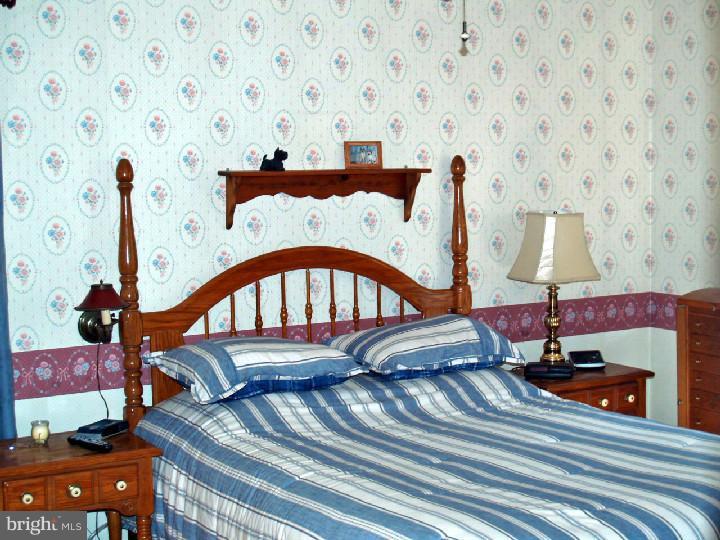 47 Hawthorne Road Sicklerville, NJ 08081 - Photo 14 of 20 Gallery Image 14