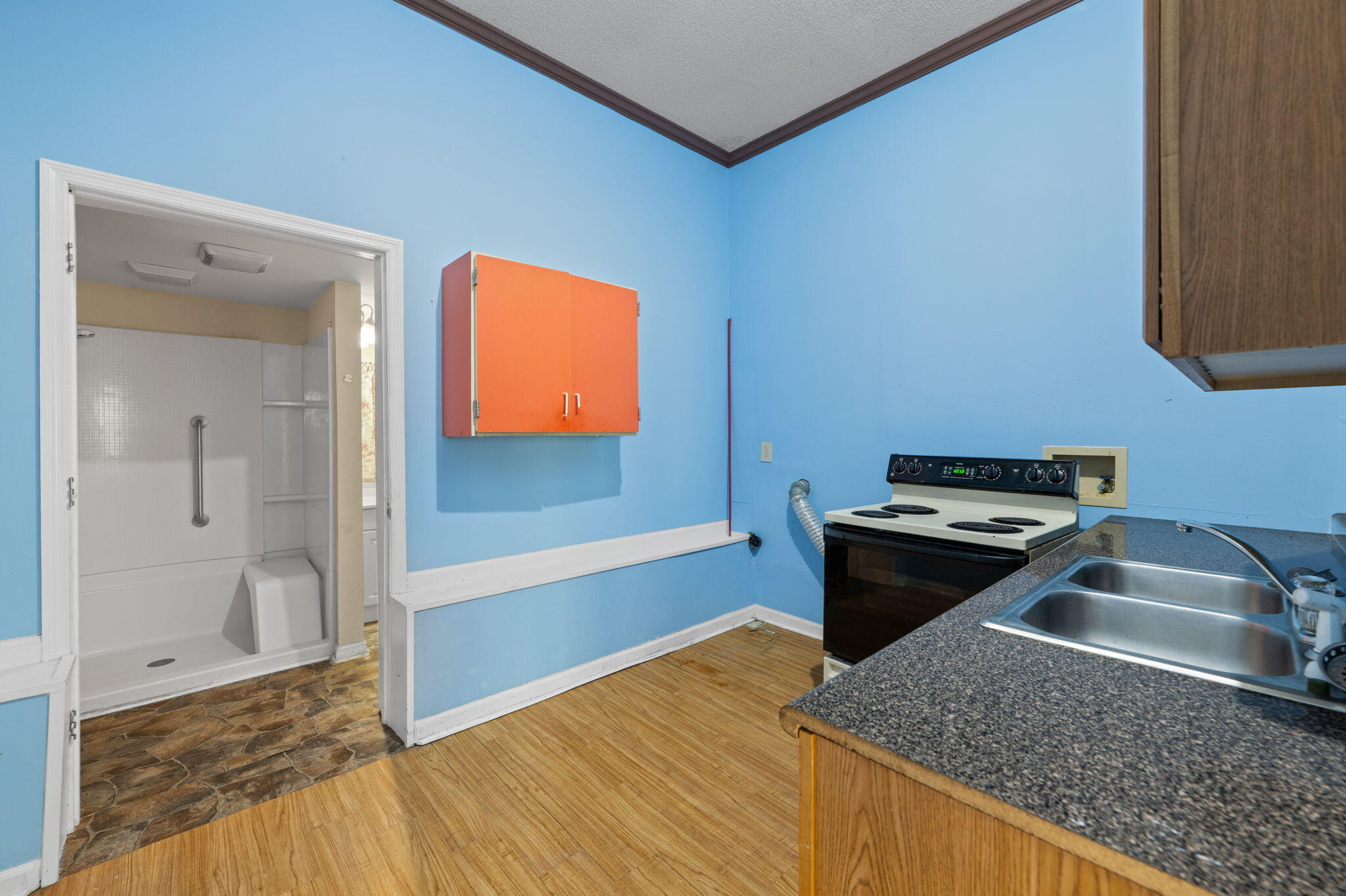 5642 Tucker Road Ooltewah, TN 37363 - Photo 23 of 52 mother in law suite kitchen