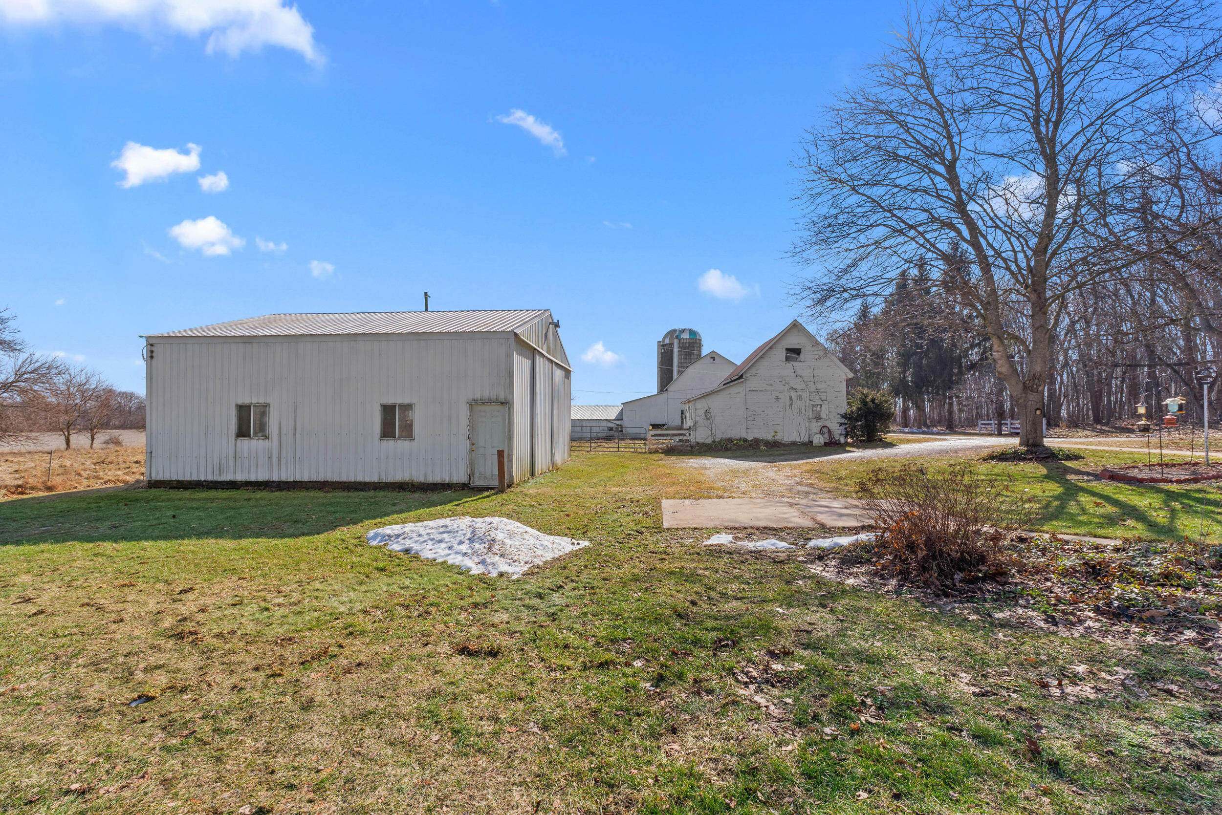 11695 Riker Road Litchfield, MI 49252 - Photo 5 of 46 _DSC4253