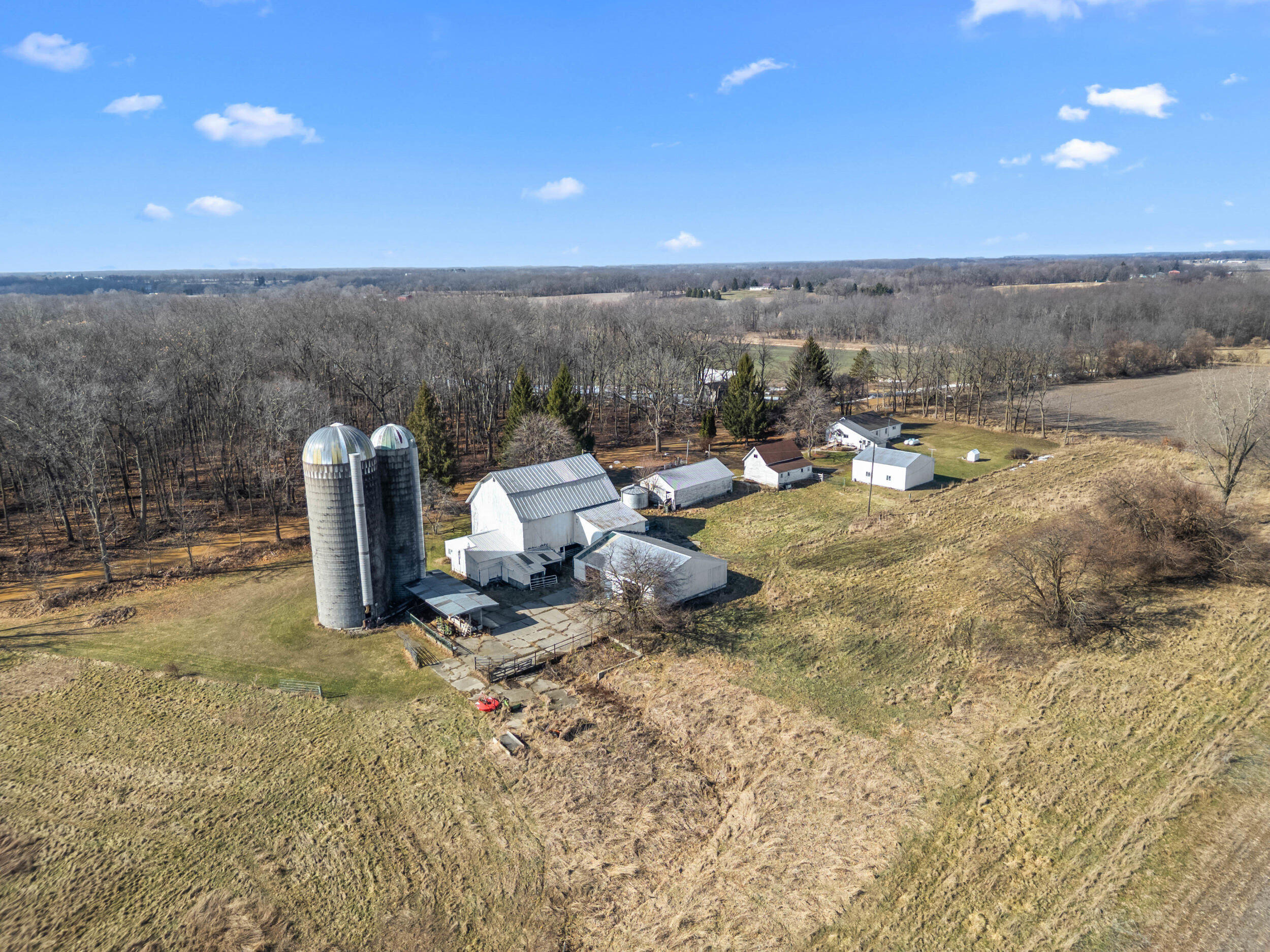 11695 Riker Road Litchfield, MI 49252 - Photo 8 of 46 DJI_0927