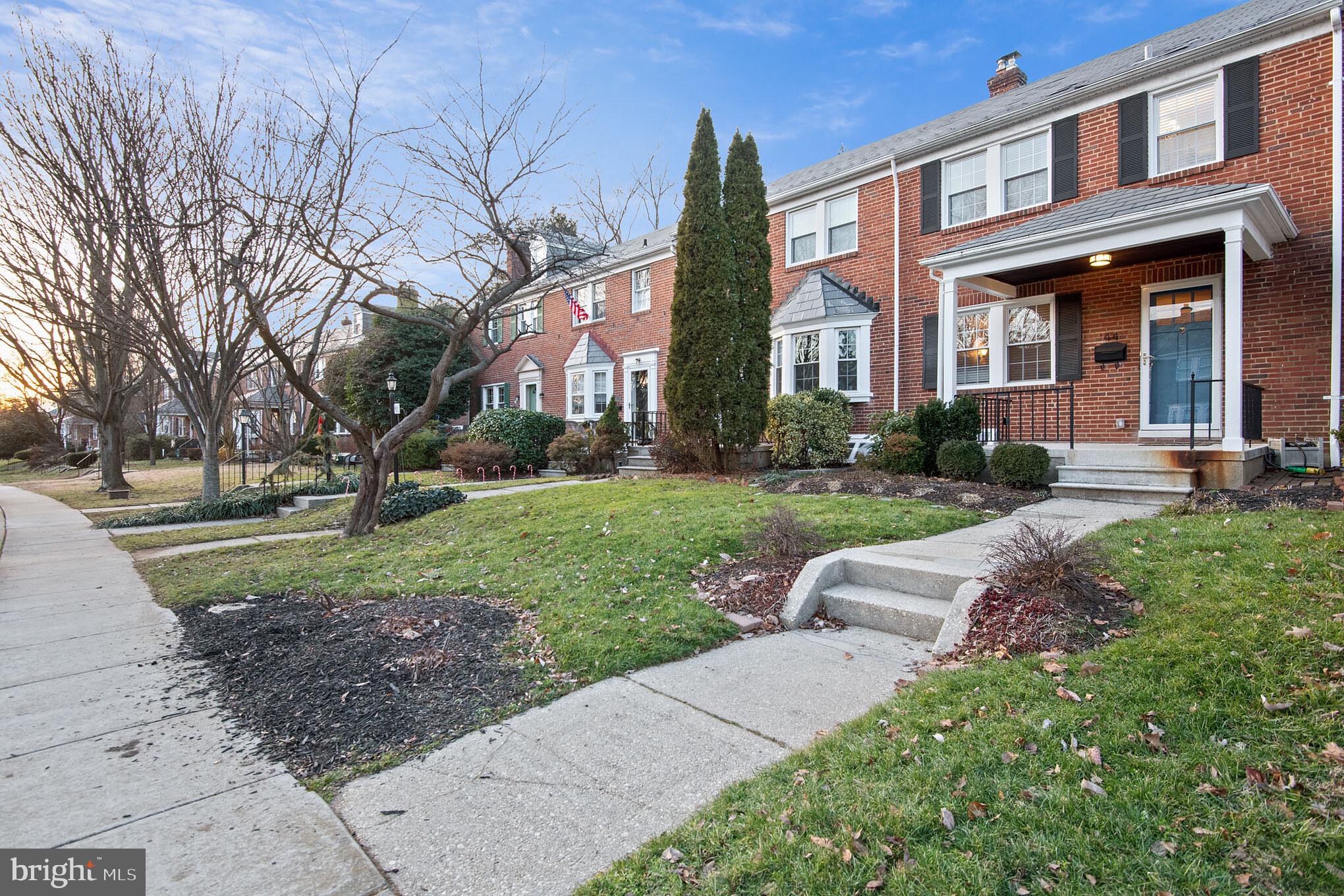 44 Dunkirk Road Baltimore, MD 21212 - Photo 4 of 33