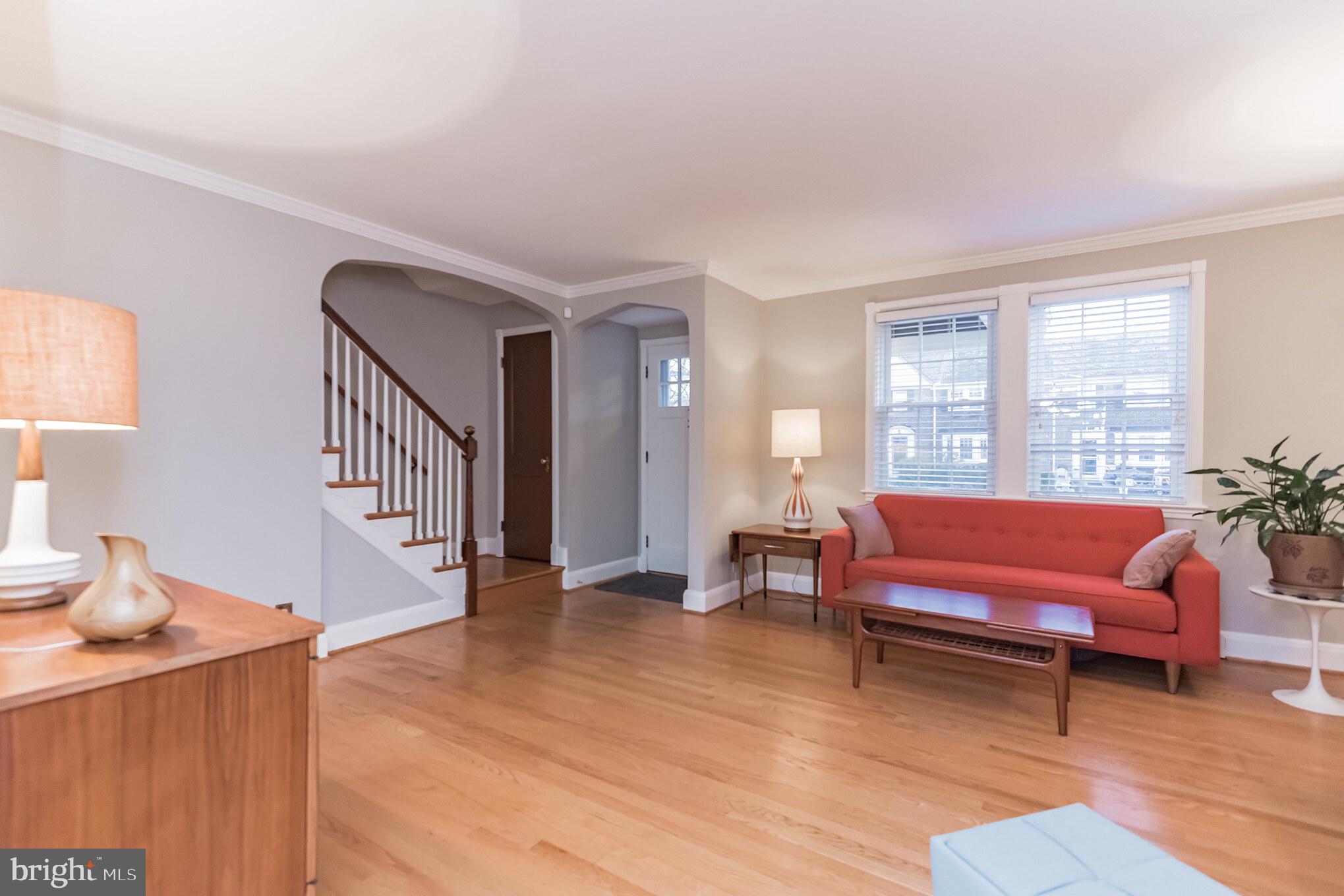 44 Dunkirk Road Baltimore, MD 21212 - Photo 7 of 33