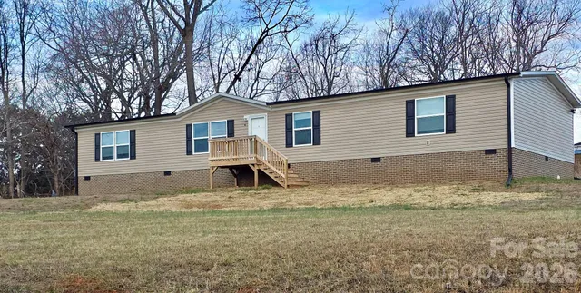 $244,900 | 44 Howard Norton Drive, Hiddenite, NC 28636