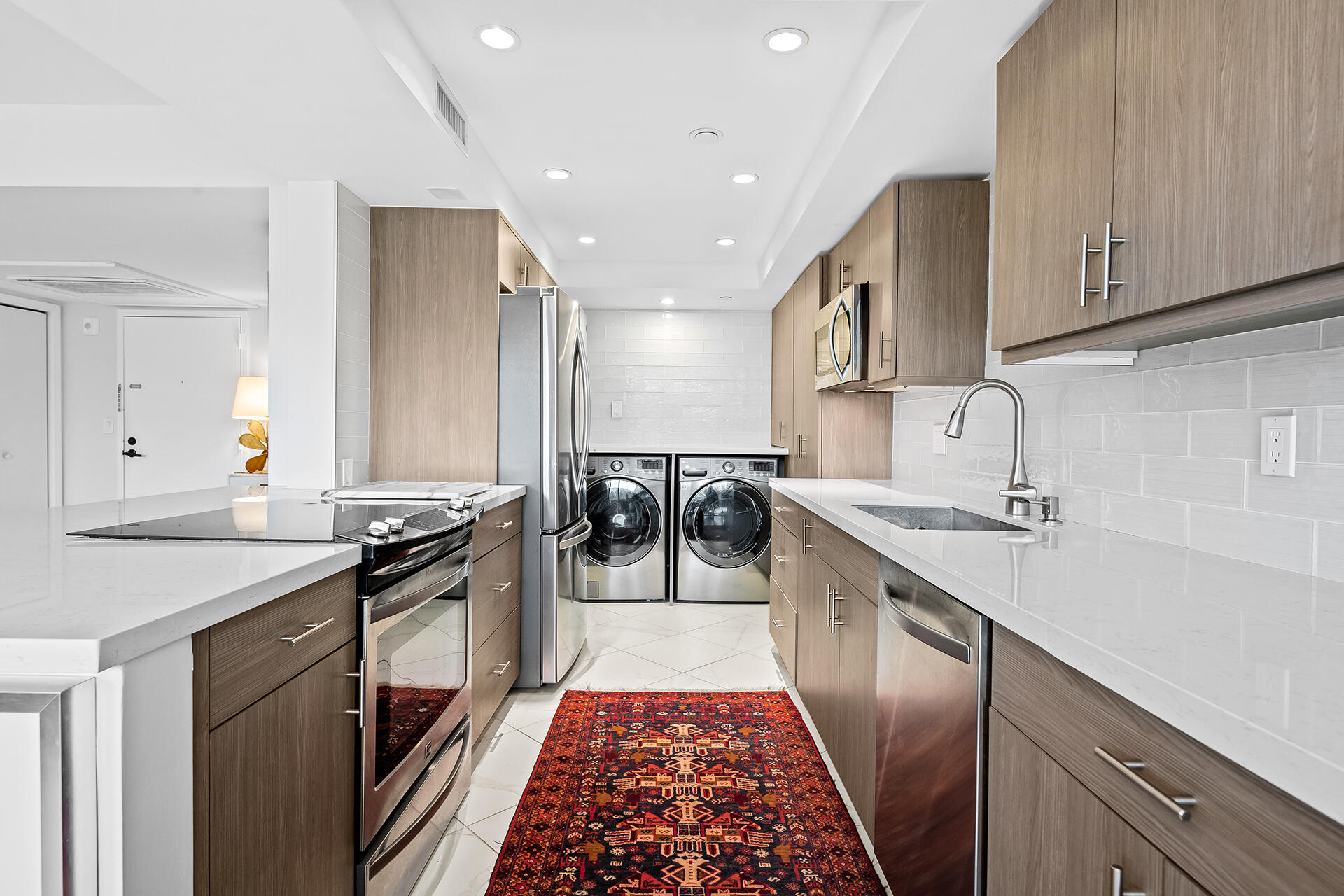 859 Jeffery Street, Unit 4050 Boca Raton, FL 33487 - Photo 6 of 25 DSC_5933