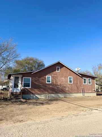 $149,000 | 2201 Cantrell Avenue, Jourdanton, TX 78026