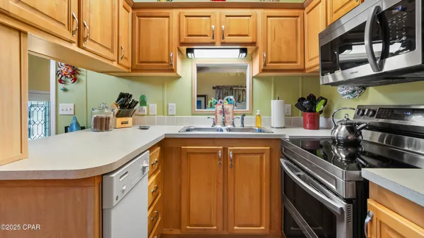 $229,000 | 1219 Thomas Drive, Unit 289, Panama City Beach, FL 32408