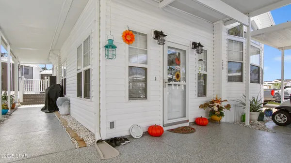 $229,000 | 1219 Thomas Drive, Unit 289, Panama City Beach, FL 32408