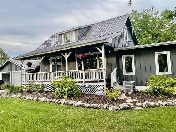 $335,000 | 29976 3 County Road, Unit 3, Badger, MN 56714